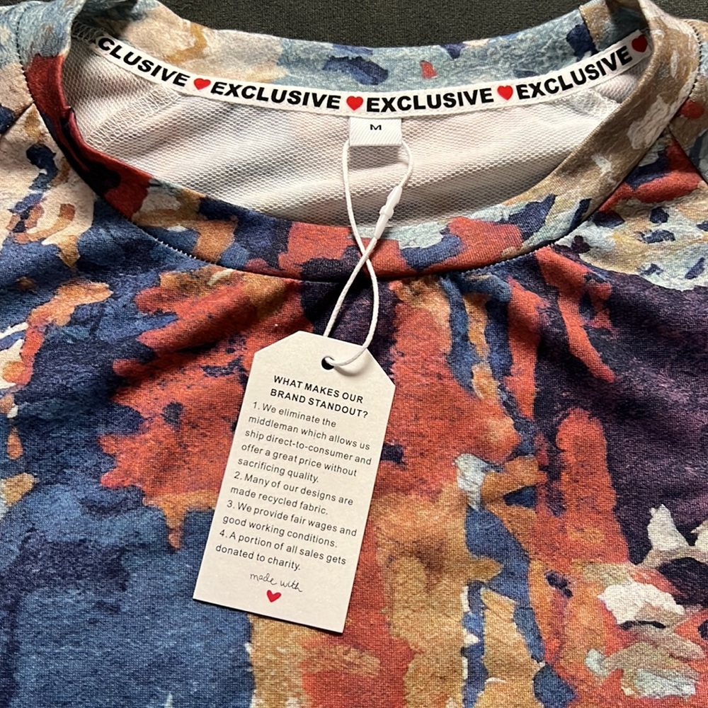 🆕Abstract Top - Picture 2 of 2